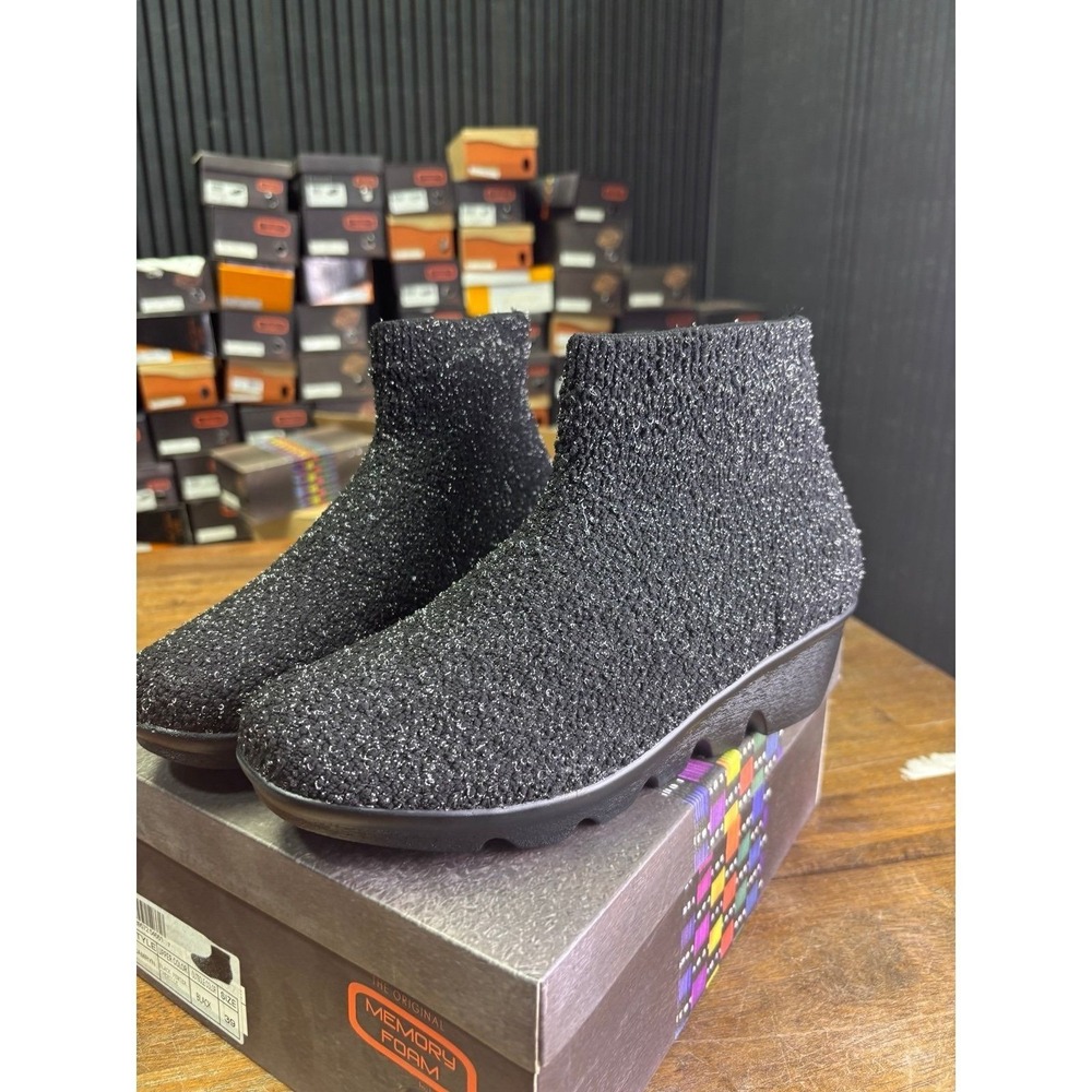 Bernie Mev Camryn Black Pewter Chenille Ankle Boots Size 39 US 8 NEW
